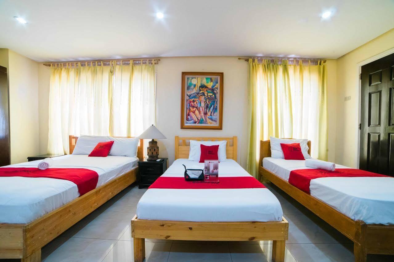 Paranaque City Reddoorz Plus @ Better Living Paranaque מראה חיצוני תמונה
