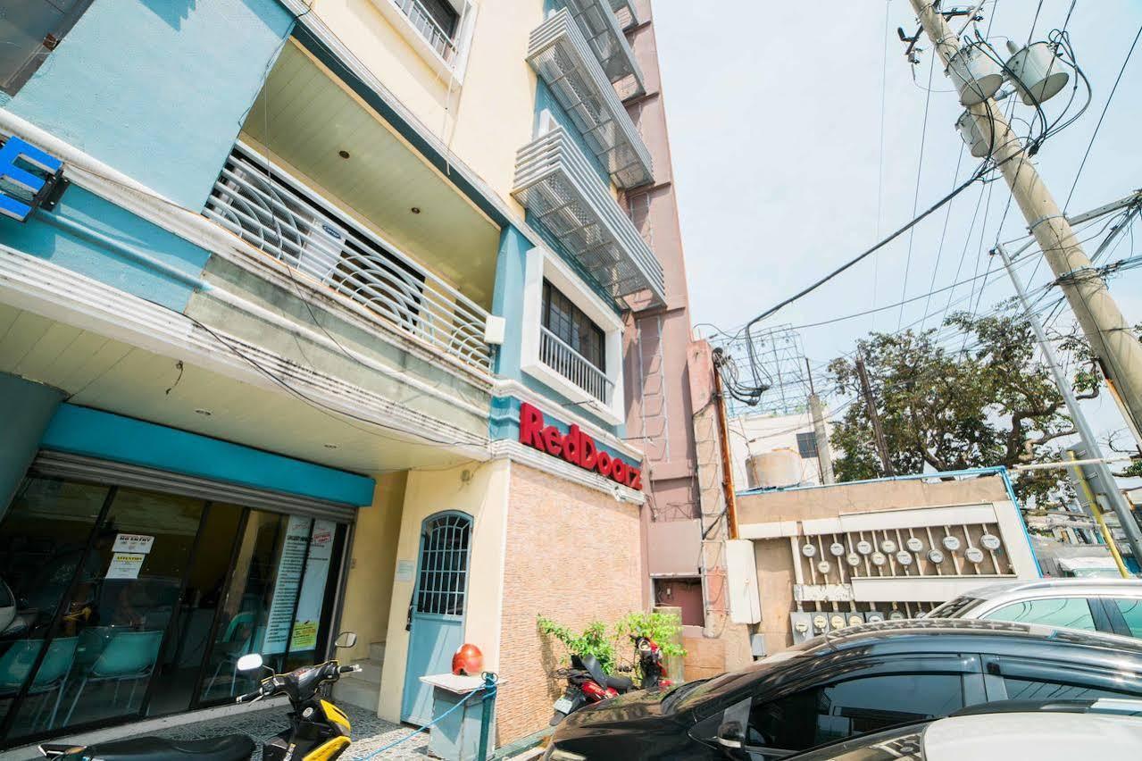 Paranaque City Reddoorz Plus @ Better Living Paranaque מראה חיצוני תמונה