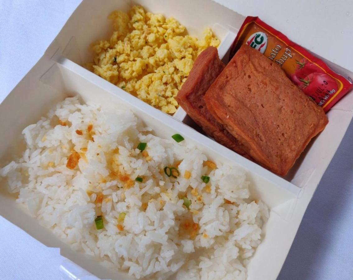 Paranaque City Reddoorz Plus @ Better Living Paranaque מראה חיצוני תמונה